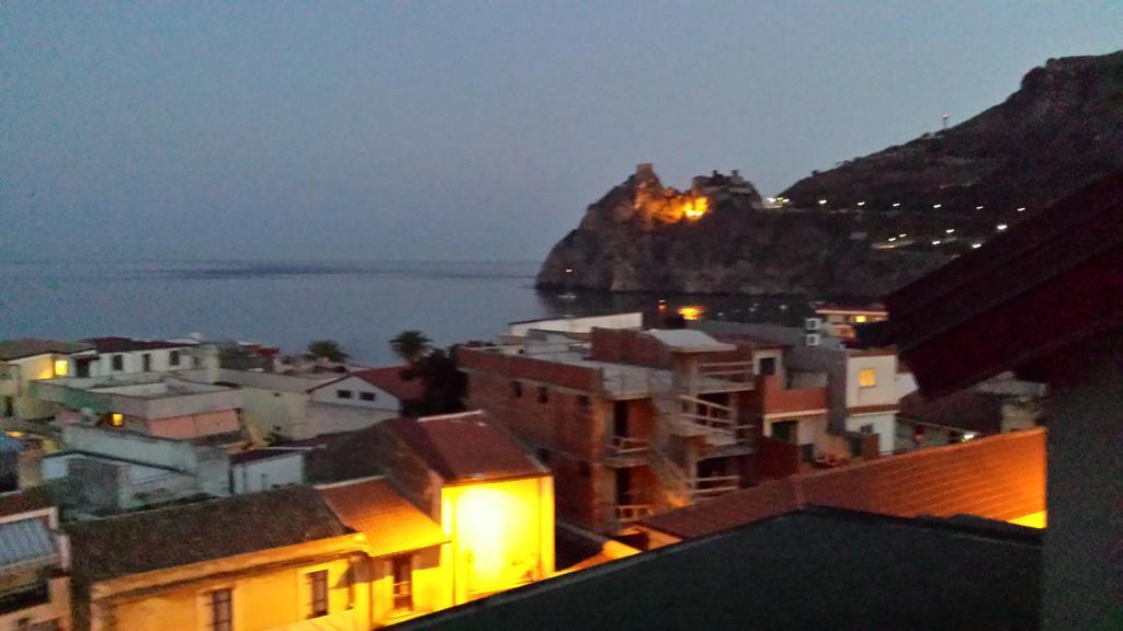 B&B Capo Sant'Alessio Sant'Alessio Siculo Exterior photo